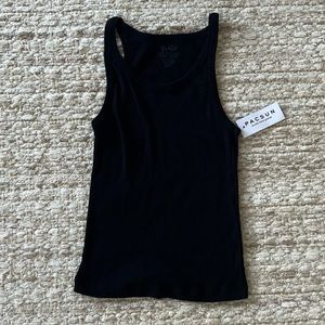 brandy melville john galt razor back tank top